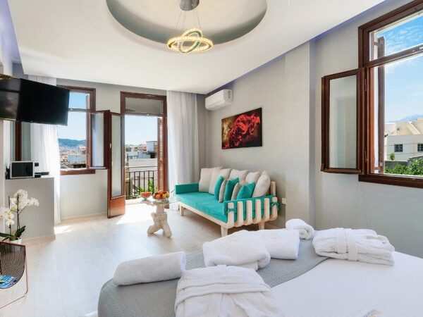 Diamond Luxury Suites