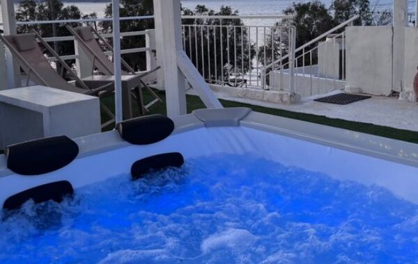 Featured stay